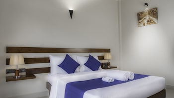 Hive 68 - Hotel And Resorts Negombo