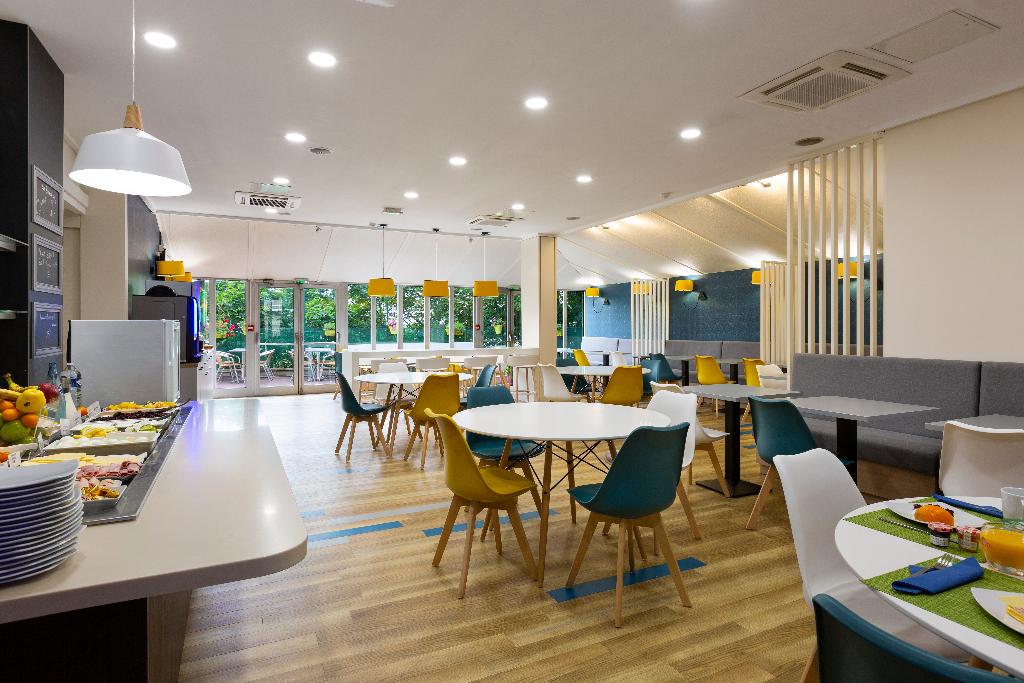 Comfort Hotel Porte D'Ivry Paris