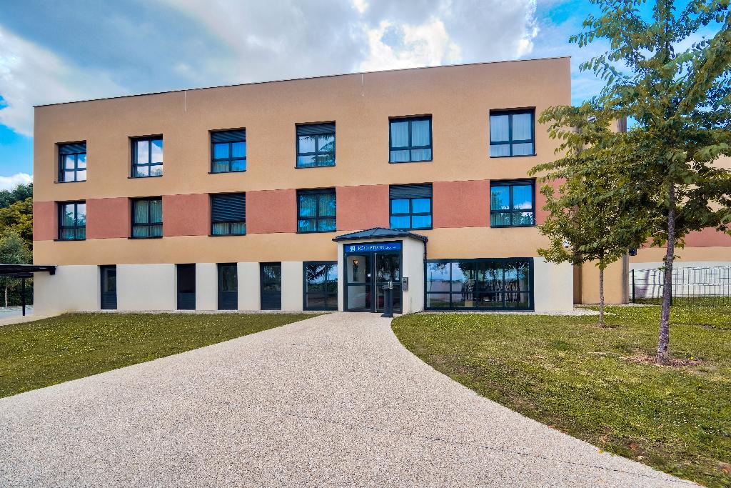 Hotel Zenitude Versailles Magny Les Hameaux