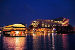 Hotel Cinnamon Lakeside Colombo cazare Colombo