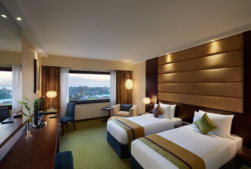 Cinnamon Lakeside Colombo