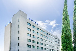 Hotel Exe Barberà Parc cazare Barcelona