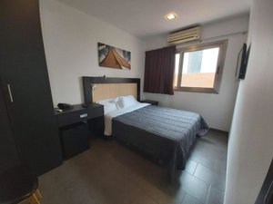 Hotel Hotel 170 cazare Barcelona