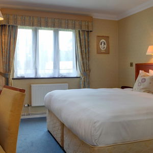 Sejur Best Western Plus Grim'S Dyke Hotel vacanta Londra
