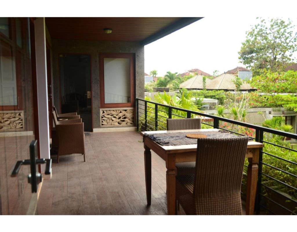 Hotel Alindra Villa