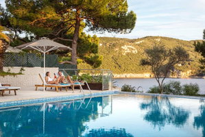 Hotel Akrotiri Beach Resort Hotel cazare Palaiokastritsa