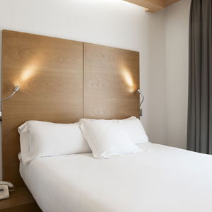 Sejur Petit Palace Plaza vacanta Malaga