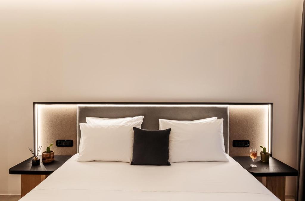 Neapolis 21 Suites