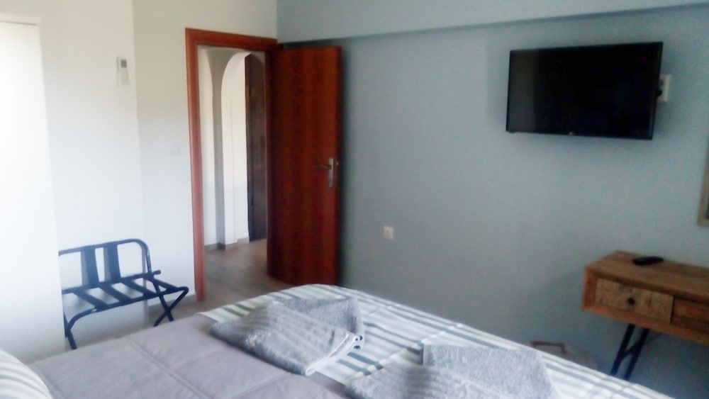Villa Karina Near Achladies Beach