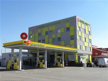Stop Hotel