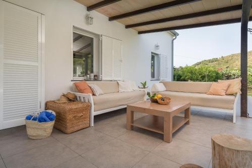 dal travel Les Herbetes