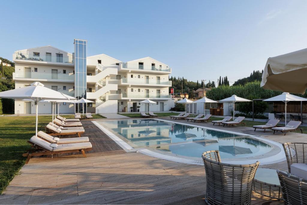 Hotel V Luxury Suites