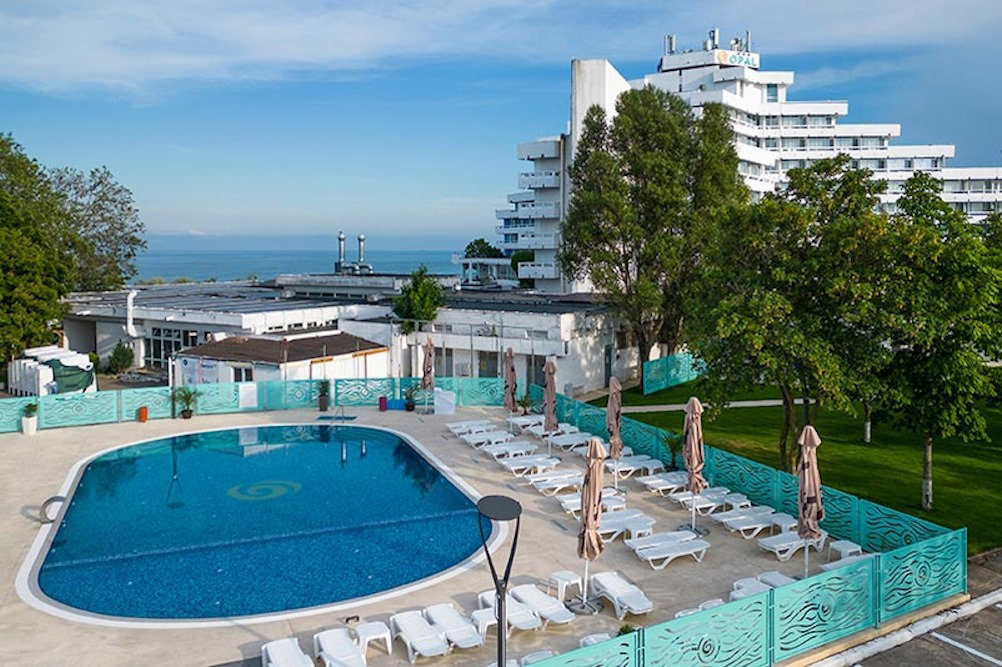 Hotel Opal
