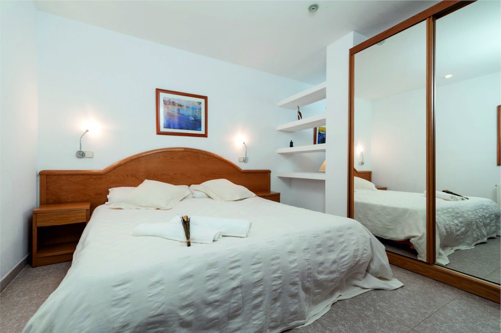 dal travel Apartamentos Xaloc Hrc