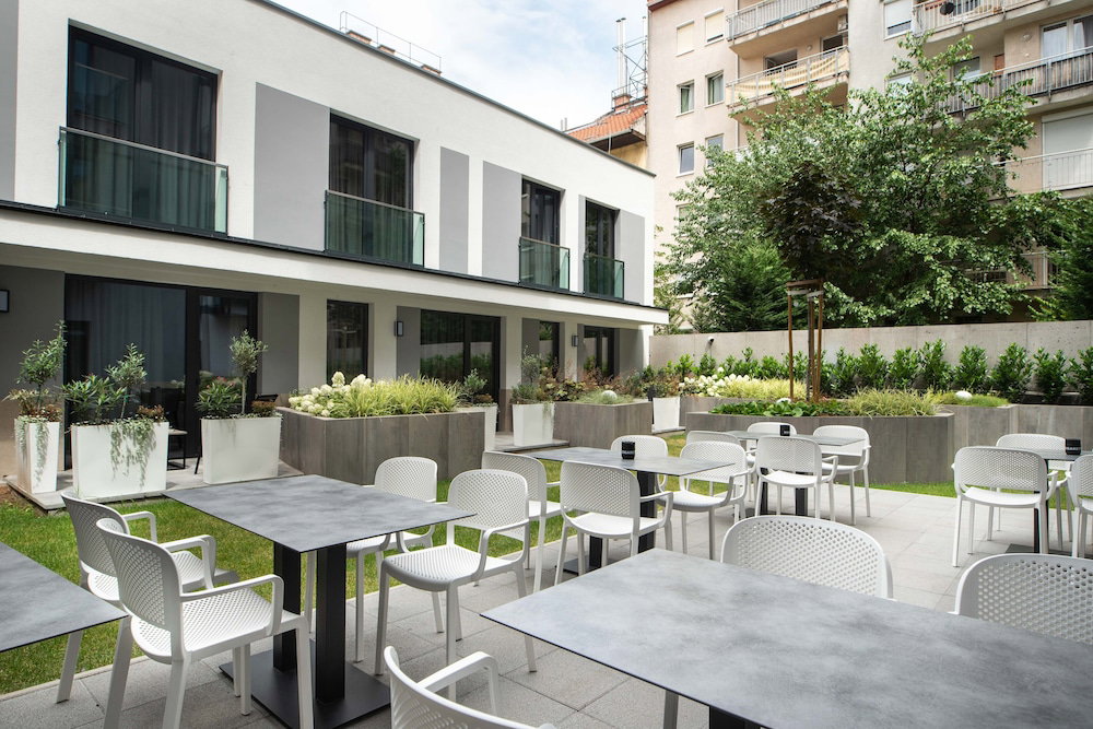 Onyx Luxury Budapest