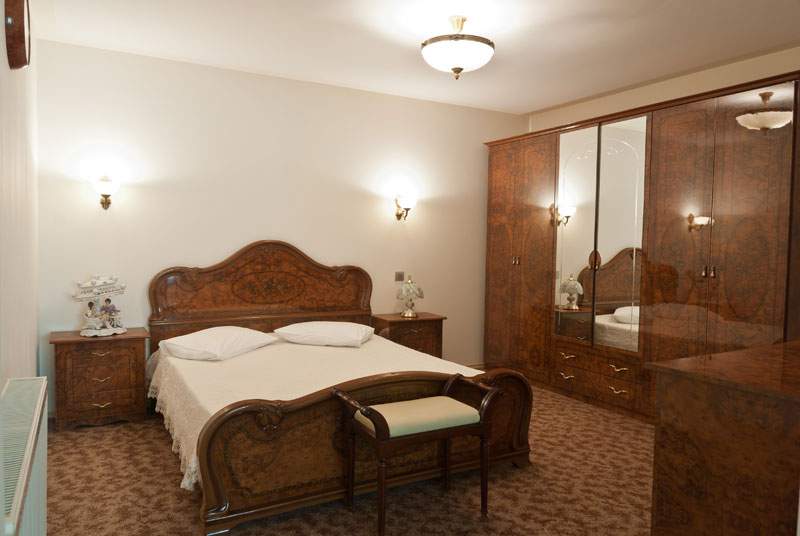 Hotel Bliss
