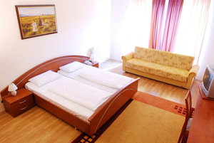 Hotel Triple M Hotel cazare Budapesta