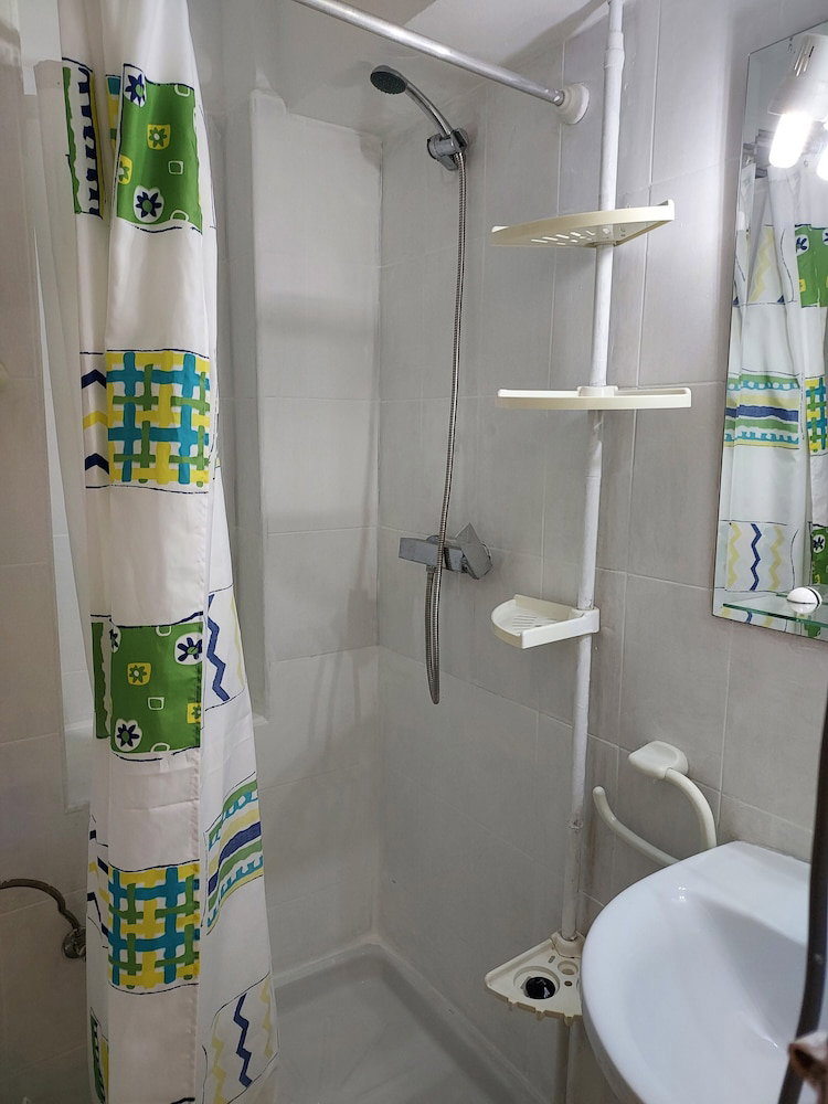 dal travel Hostal Orsi