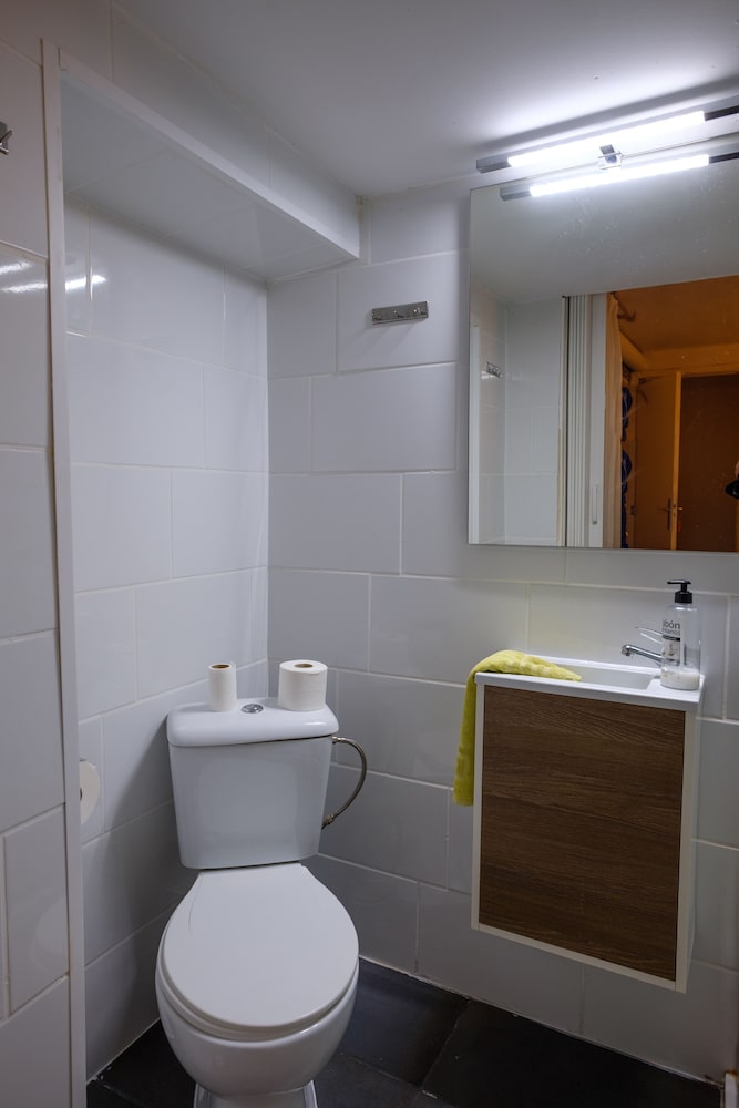 dal travel Hostal Orsi