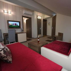 Hotel Hotel Kole cazare Cacak
