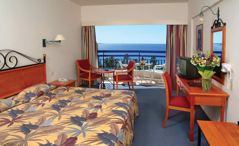 dal travel Ascos Coral Beach