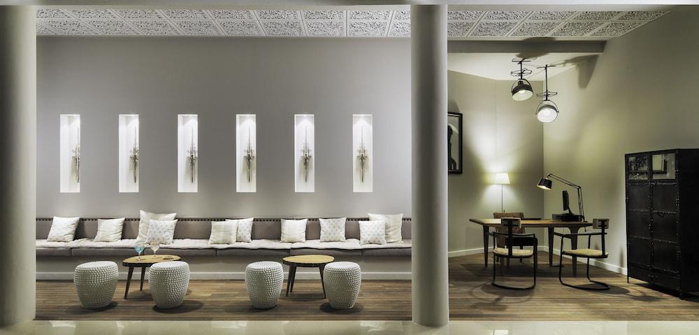 Hotel H10 White Suites - Adult Only