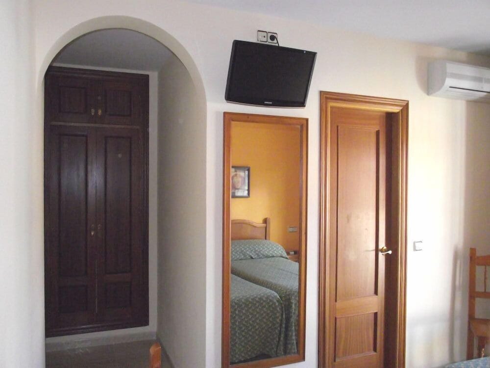Hotel Hostal Italia