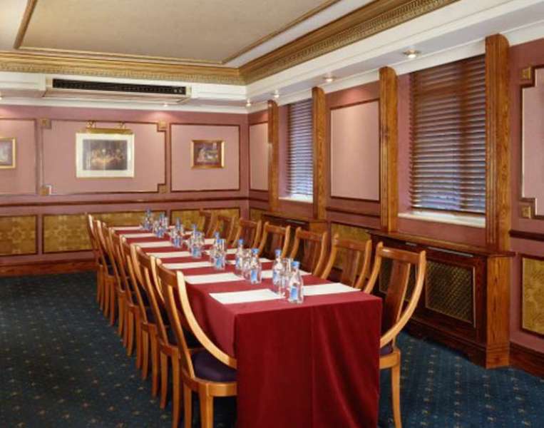 Hotel Berjaya Eden Park London Hotel