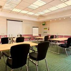Sejur Doubletree By Hilton Dartford Bridge vacanta Londra