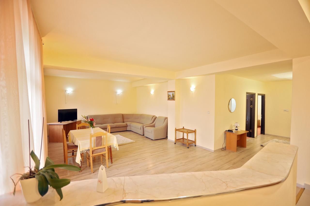 Hotel Class