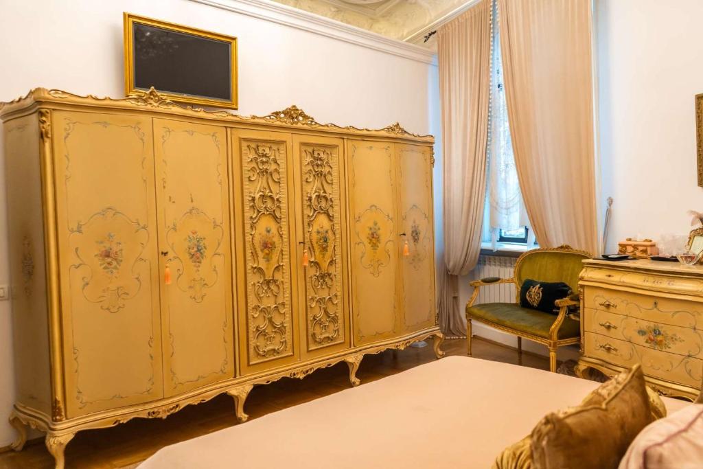 Conacul Coroanei Luxury Boutique Hotel
