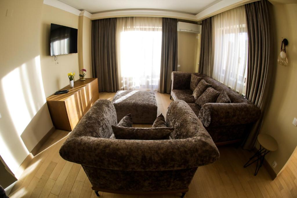 Expecto Apartments