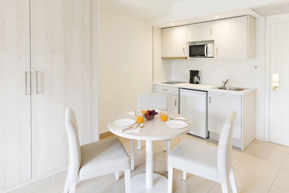 dal travel Hotel Hsm Solivera