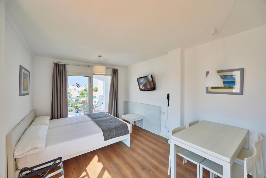 dal travel Ola Apartamentos Cala Dor