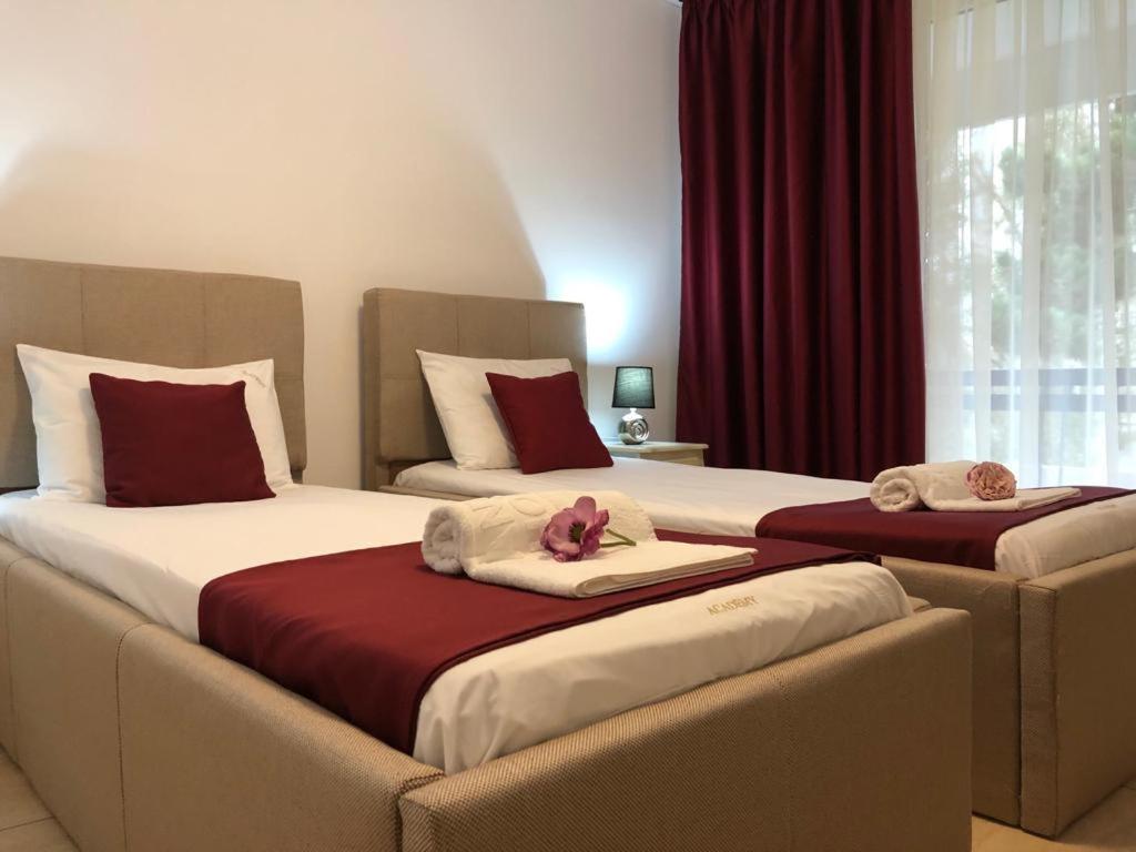Hotel Academy
