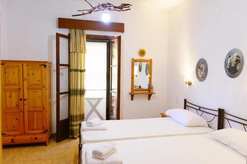 Hotel Spiros Rooms