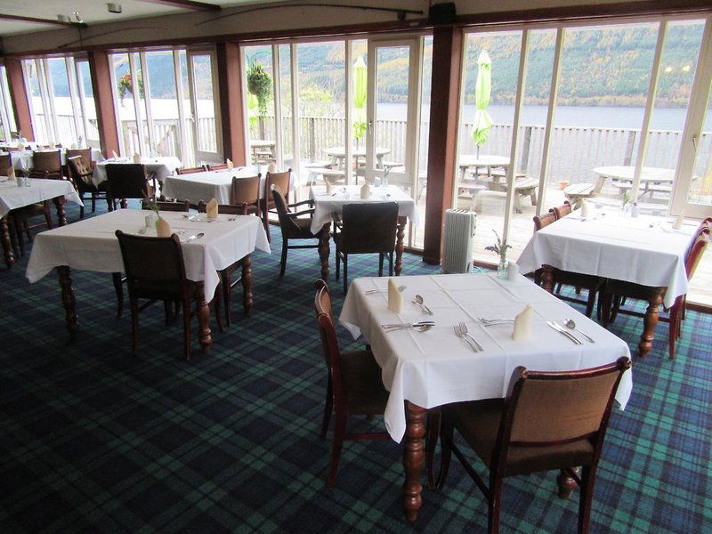 Hotel The Whispering Pine Lodge