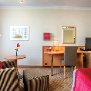 Hotel Leonardo City Center cazare Mannheim