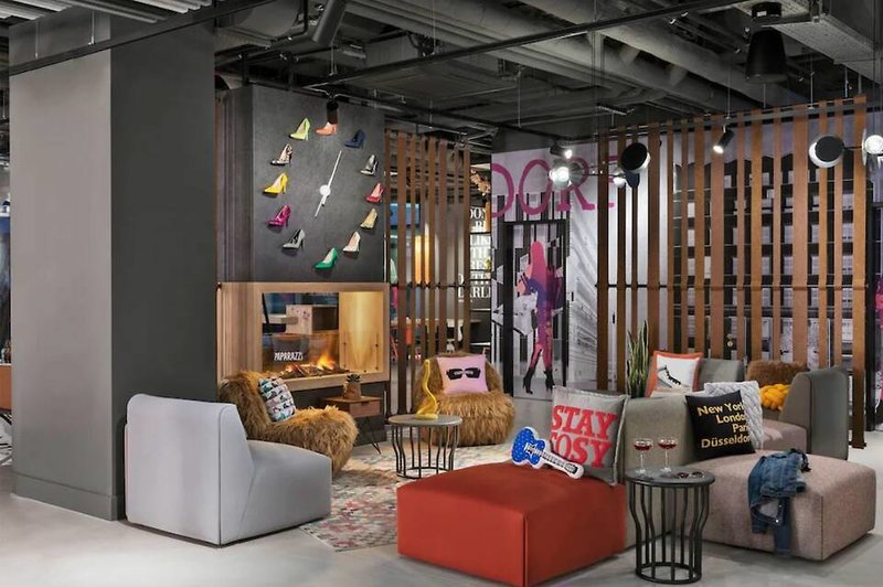 Hotel Moxy Düsseldorf City