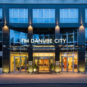 Hotel Nh Danube City cazare Viena