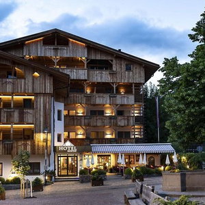 Hotel Artnatur Dolomites Hotel & Spa cazare Siusi