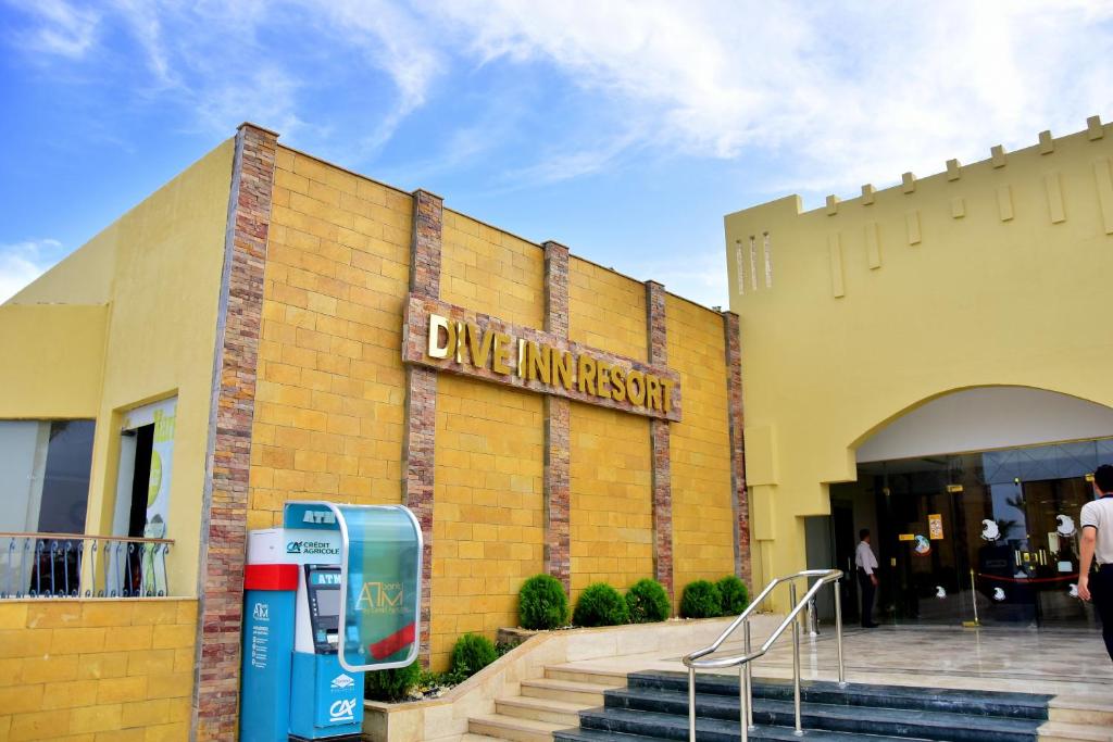 dal travel Dive Inn Resort