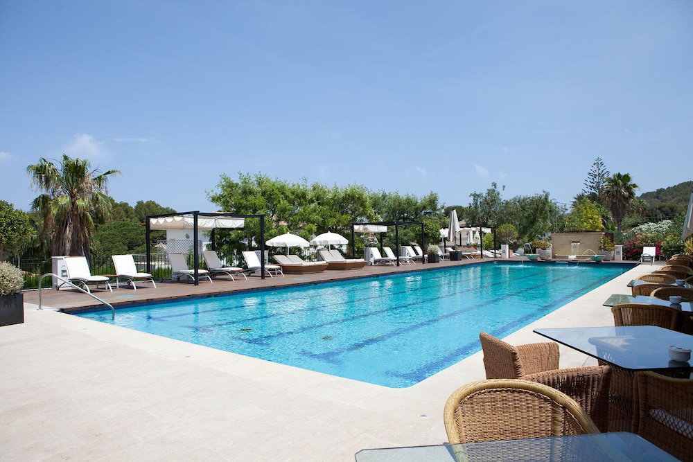 Hotel Les Rotes