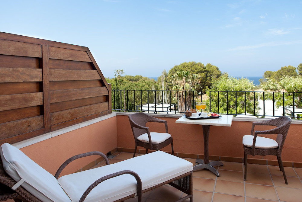 Hotel Les Rotes