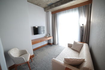 Hotel Discovery Hotel