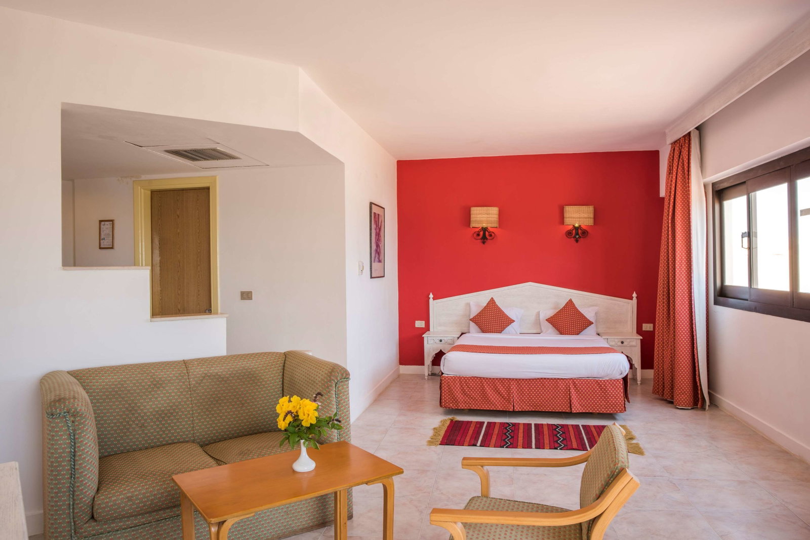 Flamenco Beach & Resort