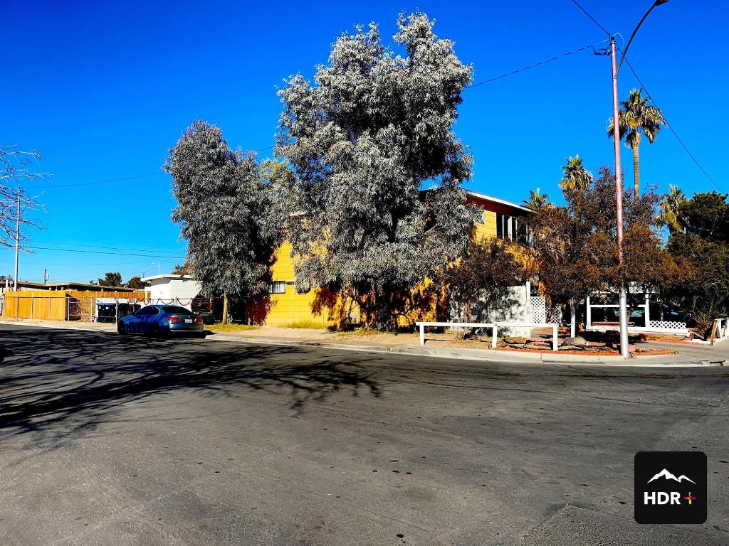 Hotel The Yellow Penthouse