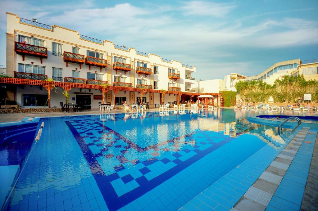 Hotel Falcon Naama Star