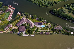 Hotel Lebada Resort & Spa cazare Crisan