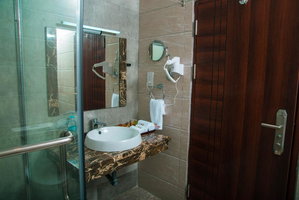 Hotel Tiffany Diamond Hotels - Makunganya Street cazare Dar es Salaam